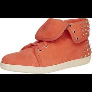 NWOB Boutique 9 Katreen coral studded sneakers